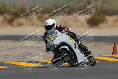 media/Sep-11-2022-SoCal Trackdays (Sun) [[81b7e951af]]/Turn 5 (1110am)/